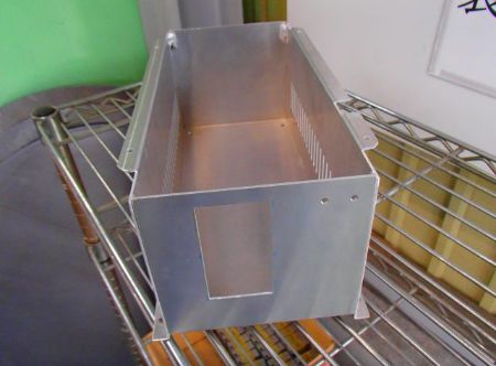 執行工業の板金加工事例02